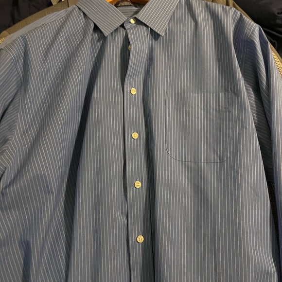 Dress shirts XL - Picture 2 of 7